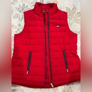TOMMY HILFIGER WOMEN'S QUILTED HILFIGER SPORT BOX VEST RED TP99617V